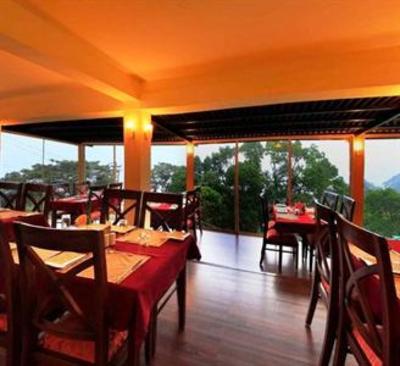 фото отеля Deshadan Mountain Resort Munnar