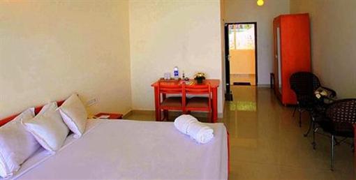 фото отеля Deshadan Mountain Resort Munnar