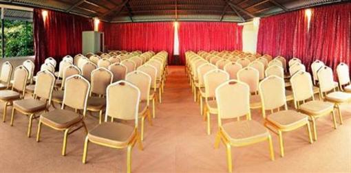 фото отеля Deshadan Mountain Resort Munnar