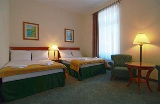фото отеля Marshal Hotel