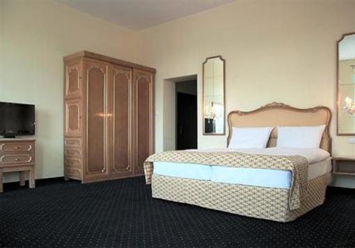фото отеля Marshal Hotel