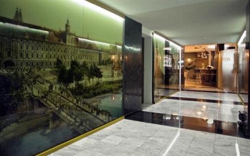 фото отеля Marshal Hotel