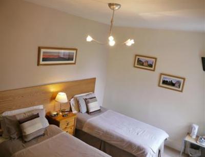фото отеля Kildrummy Inn