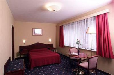 фото отеля Chelton Hotel