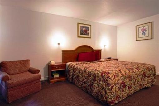 фото отеля Americas Best Value Inn Chickasha