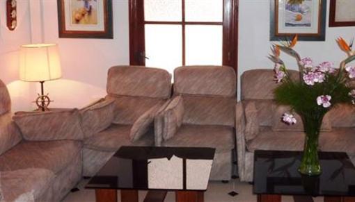 фото отеля Hostal Bienvenidos Santanyi