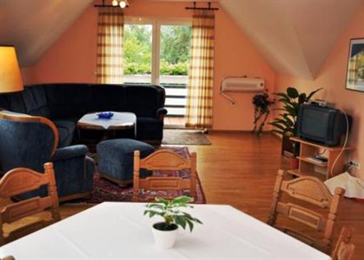 фото отеля Hotel Gastehaus Zur Bever Telgte