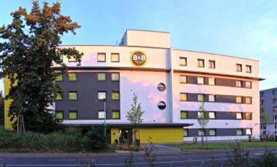 фото отеля B&B Hotel Darmstadt