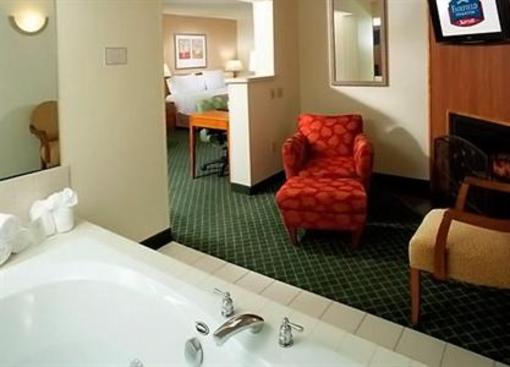 фото отеля Fairfield Inn & Suites Des Moines West