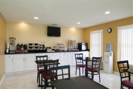 фото отеля Americas Best Value Inn Harlingen