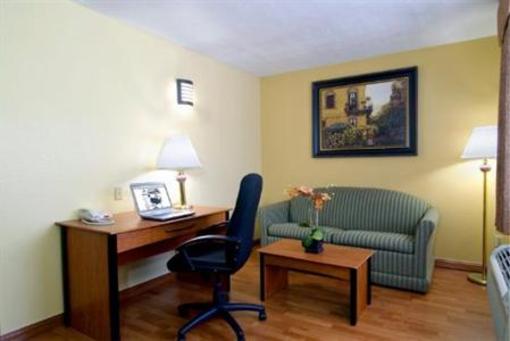 фото отеля Americas Best Value Inn Harlingen