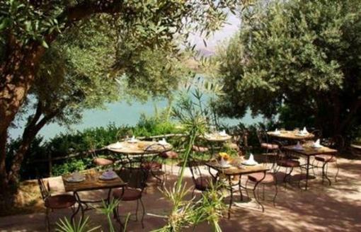 фото отеля Le Flouka Auberge et Restaurant du Lac