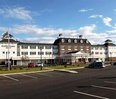 фото отеля Courtyard Hadley Amherst