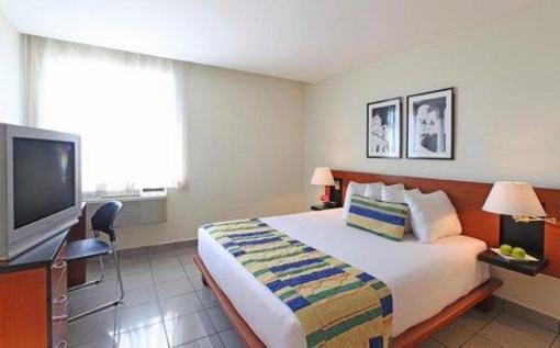 фото отеля Comfort Inn Real San Miguel