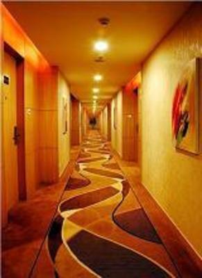 фото отеля Qindao Business Hotel