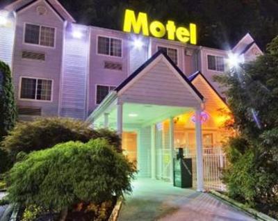 фото отеля GuestHouse Int'l Inn Pigeon Forge