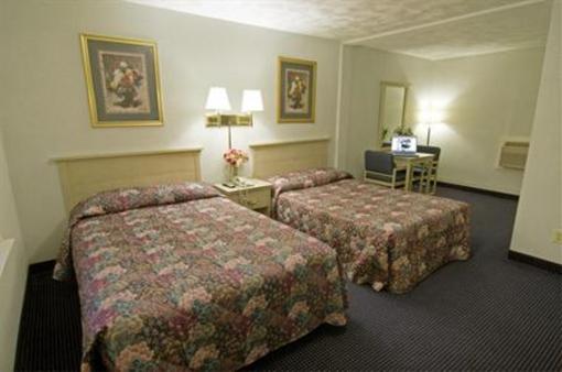 фото отеля Americas Best Value Inn North Kingstown