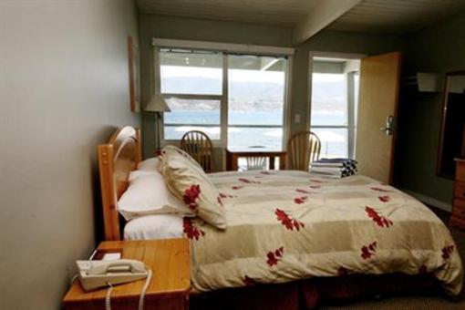 фото отеля Kelowna Lakeshore Inn
