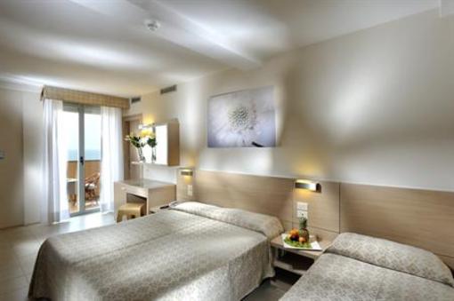 фото отеля Hotel Europa Lignano Sabbiadoro