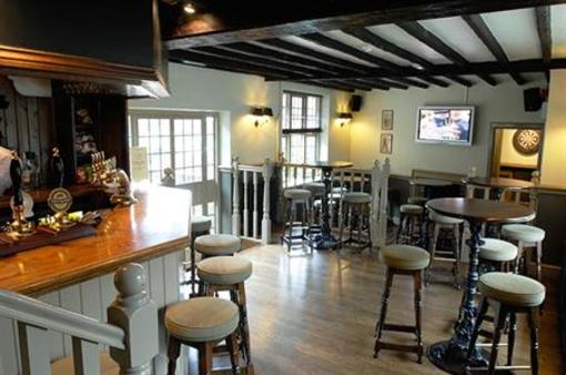 фото отеля The Crown Inn Chiddingfold