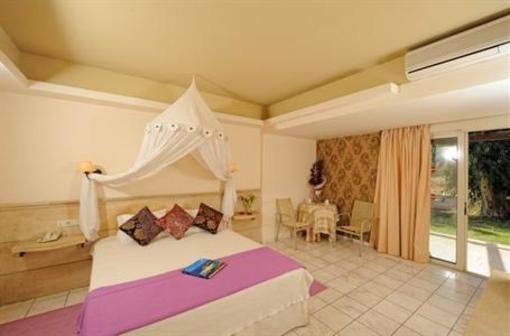 фото отеля Drossia Palms Apartments