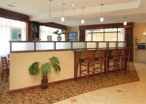 фото отеля Comfort Suites Tuscaloosa