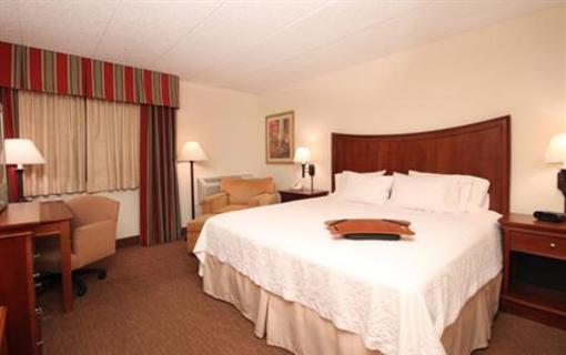 фото отеля Tulsa Square Hotel