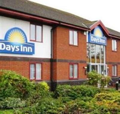фото отеля Days Inn Tewkesbury Strensham