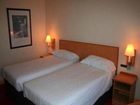 фото отеля Days Inn Tewkesbury Strensham