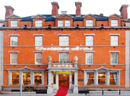 фото отеля Westenra Arms Hotel