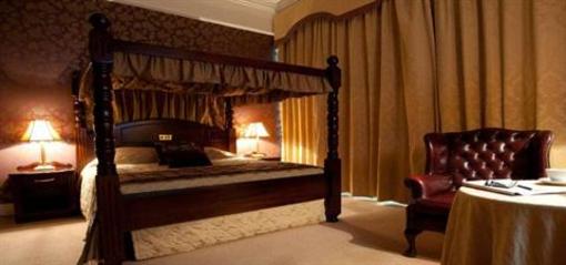 фото отеля Westenra Arms Hotel
