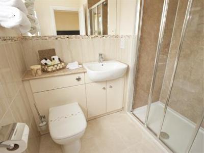 фото отеля Peartree Serviced Apartments Salisbury