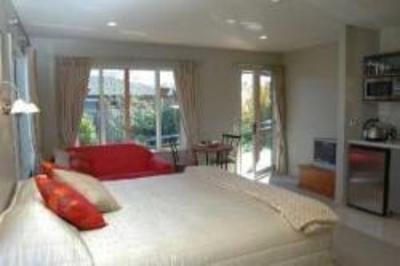 фото отеля Blue Ridge Boutique Bed & Breakfast Te Anau