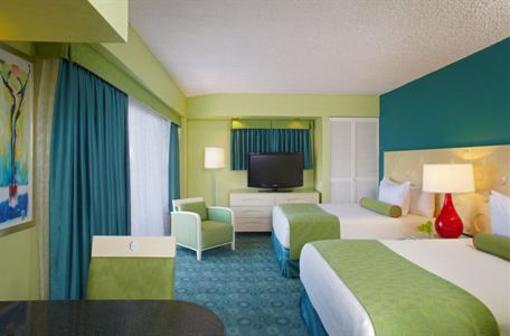фото отеля BEST WESTERN PLUS Coconut Waikiki - an Aqua Boutique Hotel