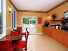 фото отеля Econo Lodge Inn & Suites Old Saybrook