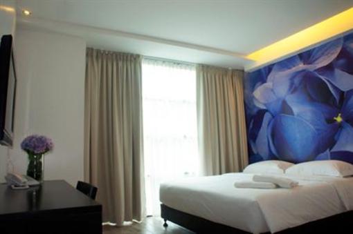 фото отеля V Garden Hotel
