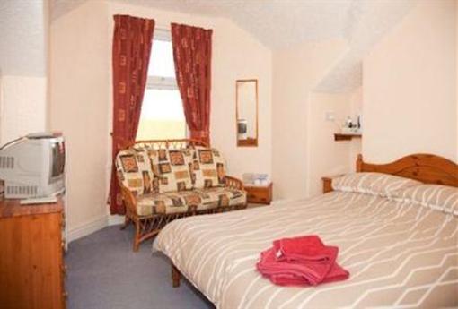 фото отеля Amrock Guest House