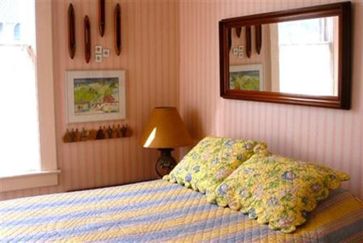 фото отеля Blue Goose Inn B&B