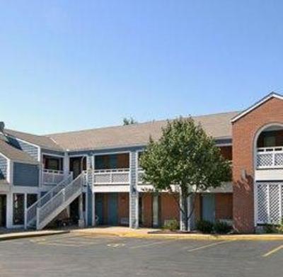 фото отеля Days Inn Kansas City-Worlds of Fun