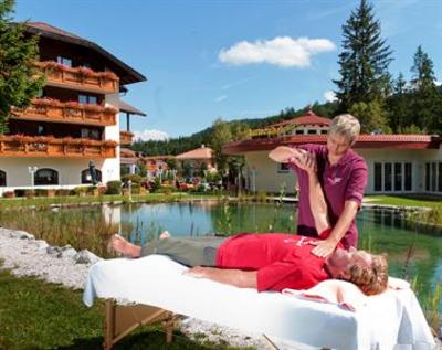 фото отеля Alpenhotel Karwendel