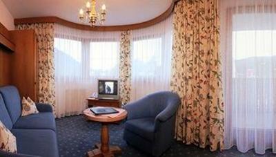 фото отеля Alpenhotel Karwendel