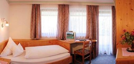 фото отеля Alpenhotel Karwendel