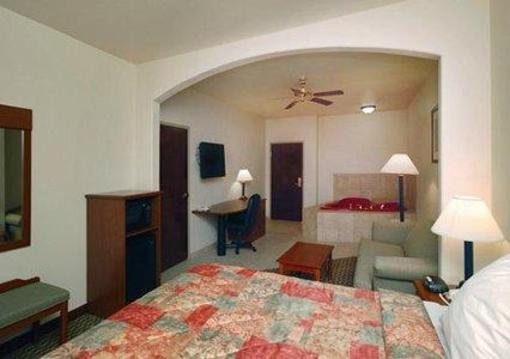 фото отеля Sleep Inn & Suites Weatherford