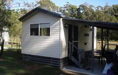 фото отеля The Lorikeet Tourist Park Cabins Arrawarra