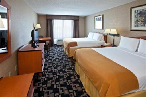 фото отеля Holiday Inn Express Hotel & Suites Greenwood