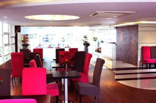 фото отеля Best Western Klassique Sukhumvit