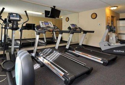 фото отеля Clarion Inn & Suites Stockton (California)