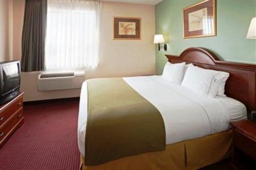 фото отеля Holiday Inn Express Brownwood