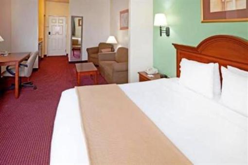 фото отеля Holiday Inn Express Brownwood