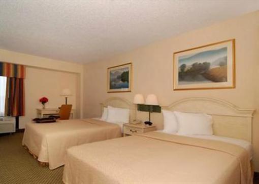 фото отеля Quality Suites Williamsburg